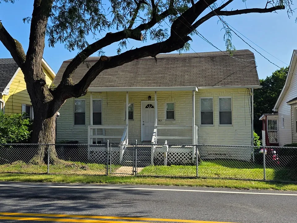 505 N Point Rd