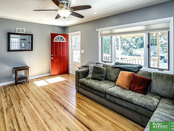 4th image of 2218 S 50th Avenue Cir