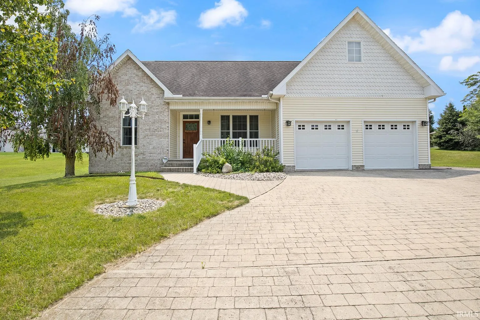 5310 N Sawgrass Ln photo 1
