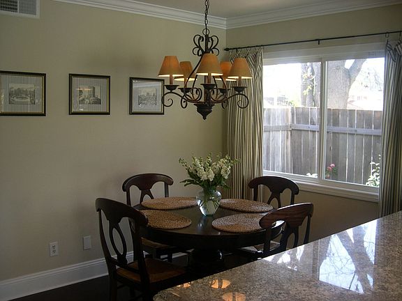 3rd image of 31701 Bainbrook Ct