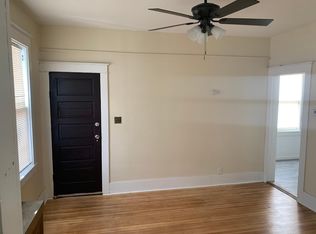 26 Hawk St APT 1, Amsterdam, NY 12010
