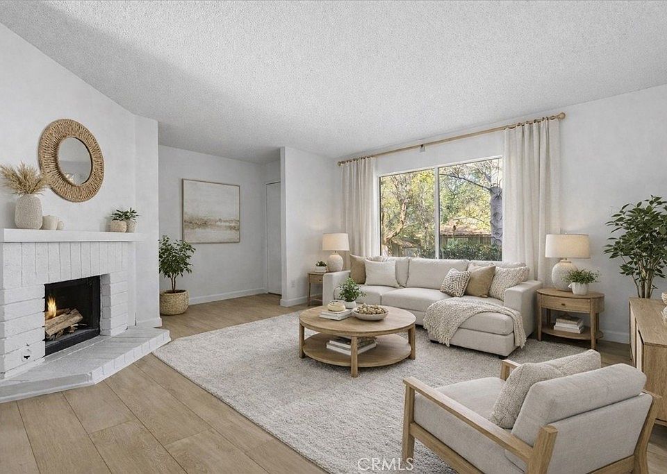 1st image of 455 Shadyglen Ln