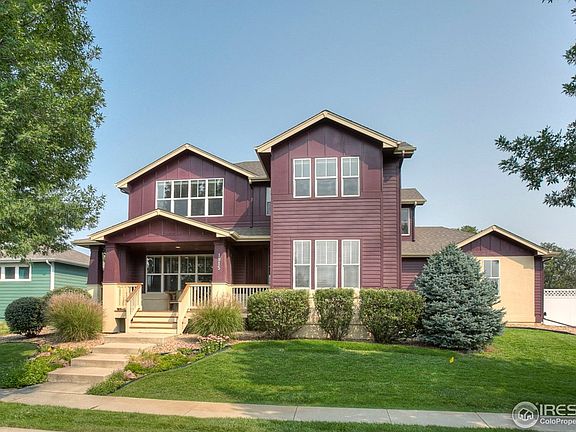 Welcome to 1915 Marti Cr