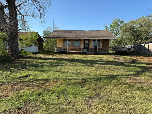 1709 Fisherman Rd, Carnegie, OK 73015