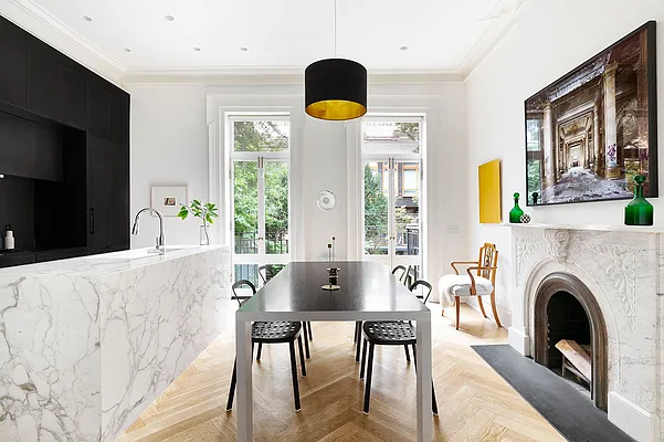 Rented by Compass | media 20