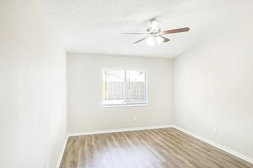 13390 Prestwick Dr — Photo 9