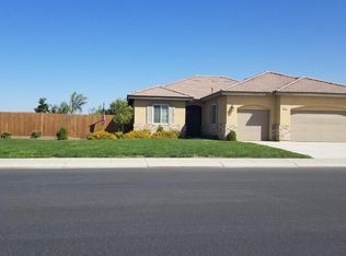 15512 Avanti Dr, Bakersfield, CA 93314
