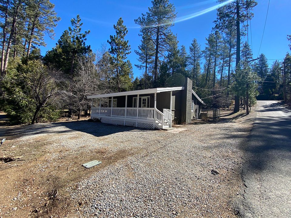 1st image of 53405 Country Club Dr