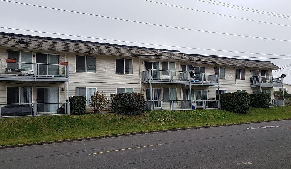 1st image of 338 SW Woods St