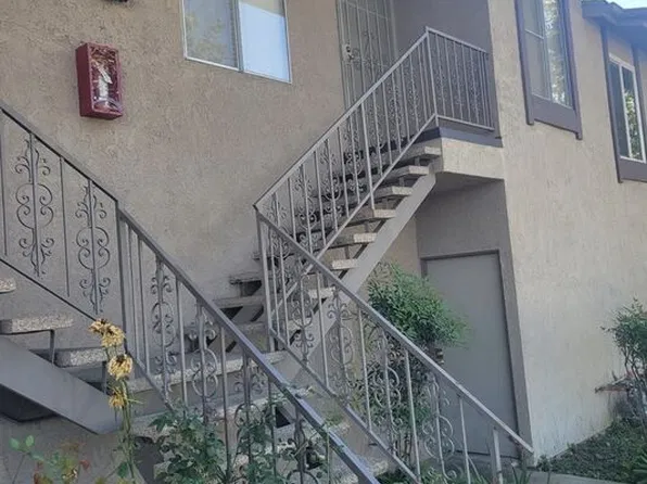 5460 Dobbs St APT 88, Los Angeles, CA 90032