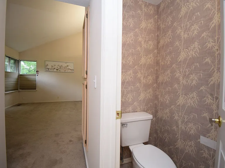 2122 E Rainbow Point Dr — Photo 36