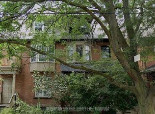 678 Huron St #100, Toronto, ON M5R 2R9