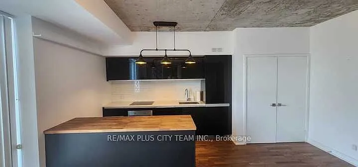 2 bed, $2,950 — Photo 3