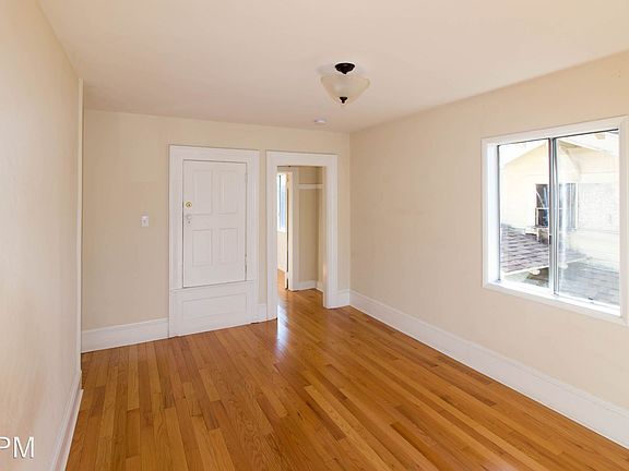 5th image of 4604 Franklin Ave #4606