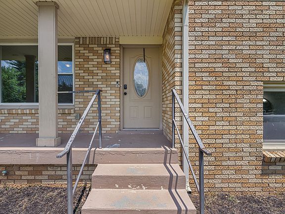 5th image of 2503 Green Acres Dr