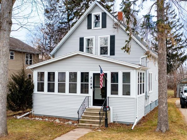 Waterfront Winnebago County Wi Waterfront Homes For Sale 54 Homes Zillow