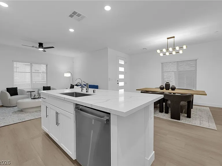 600 N Carriage Hill Dr #1048 — Photo 18