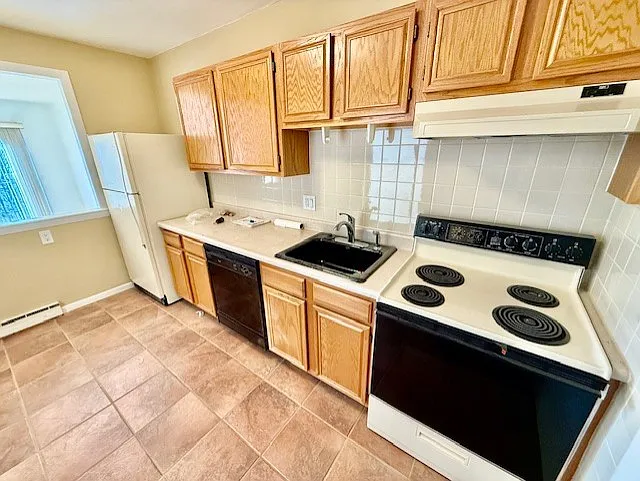 22 Branchfield St #D1 — Photo 8