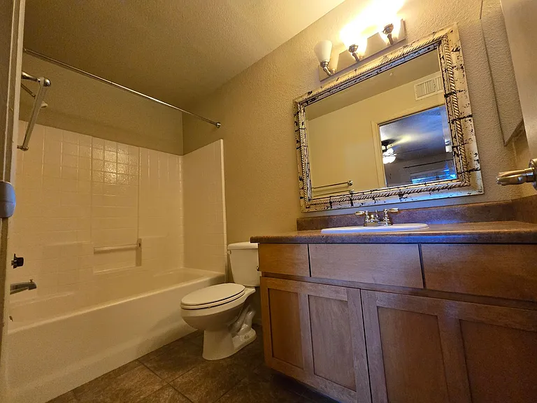 1385 W University Ave #4-125 — Photo 21