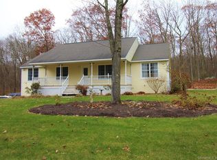 9 Lyon Rd, Burlington, CT 06013