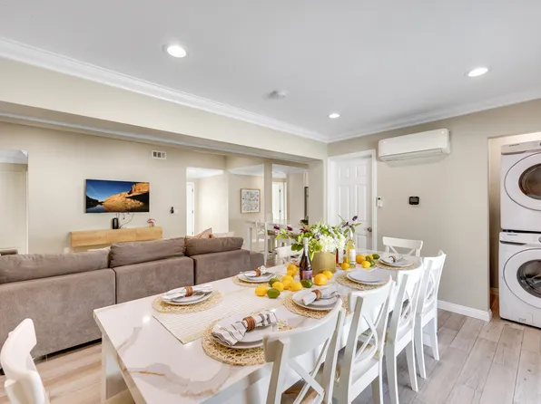 9971 Chanticleer Rd, Anaheim, CA 92804