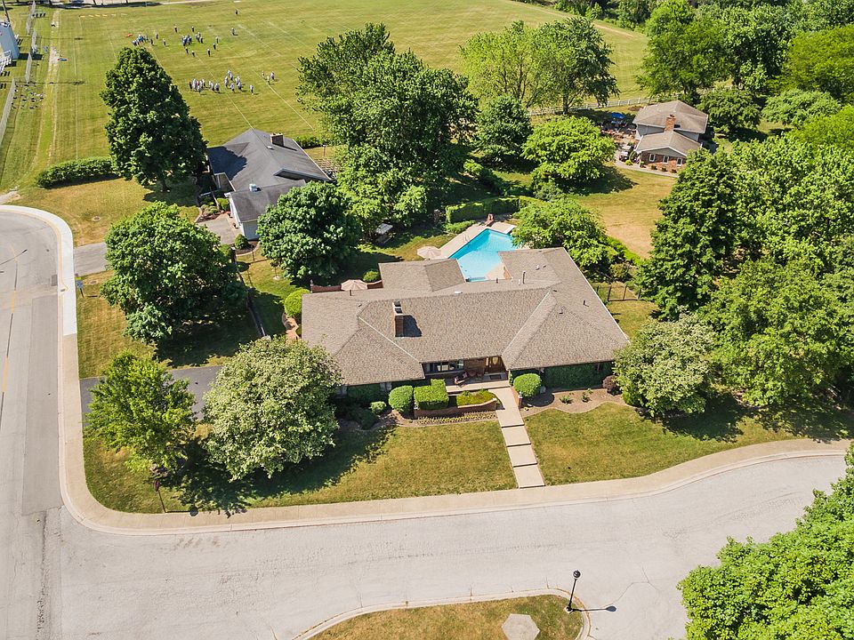 1st image of 500 Amsterdam Ln