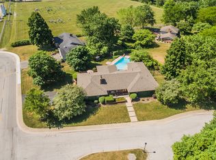 500 Amsterdam Ln, Peotone, IL 60468