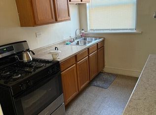 400-14 S Maple Ave/1119-29 Washington, Oak Park, IL 60302