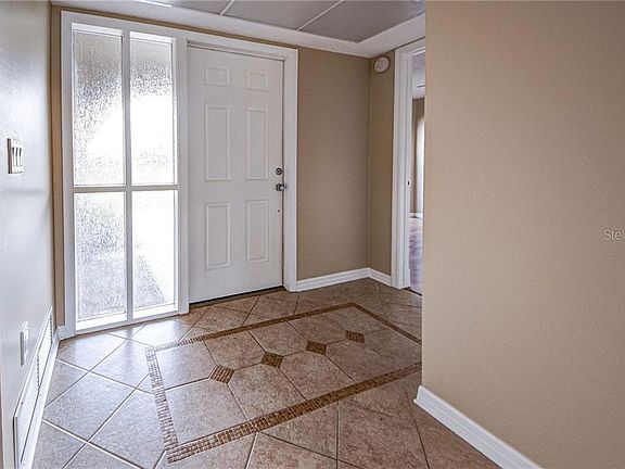 3rd image of 18113 Garvin Ave