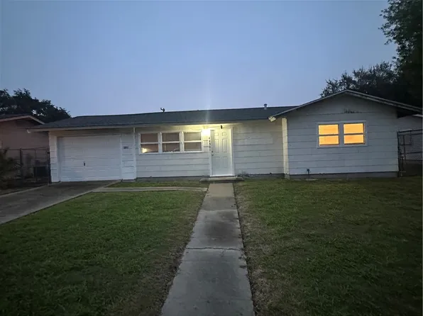 4430 Sherwood Dr, Corpus Christi, TX 78411