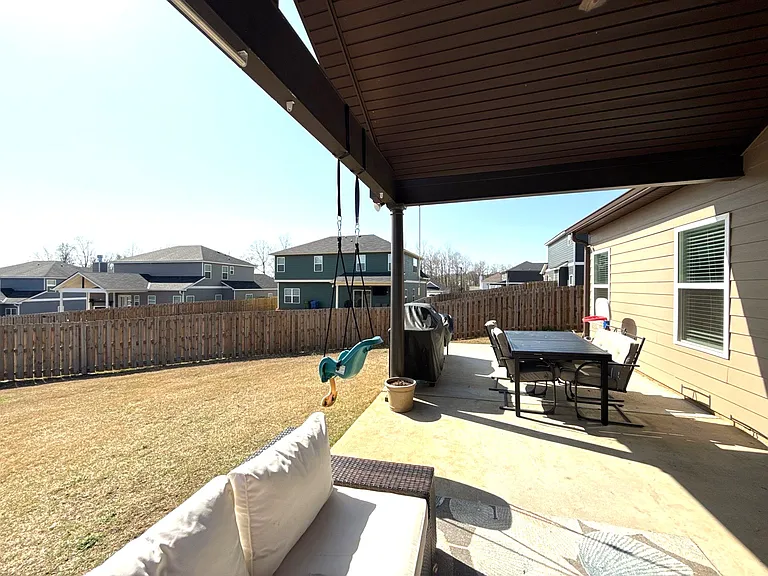 7308 Pine Chase Dr — Photo 50