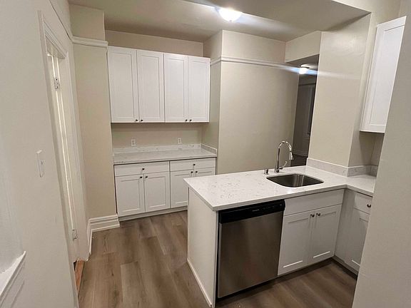 4th image of 500 Leavenworth St APT 207