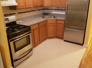 18928 113th Rd FL 2ND, Saint Albans, NY 11412