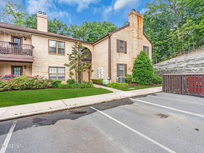 212 Wellington Place, Aberdeen, NJ, 07747