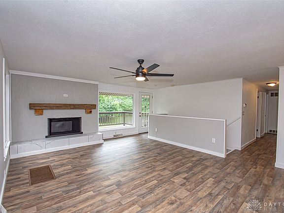 4th image of 3025 New Market Banta Rd