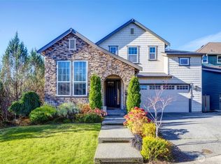9327 Satterlee Avenue SE, Snoqualmie, WA
