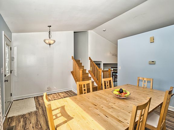 4th image of 500 Southwood Cir