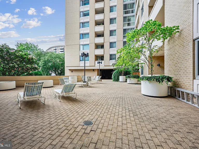 4601 N Park Ave #1616 — Photo 33