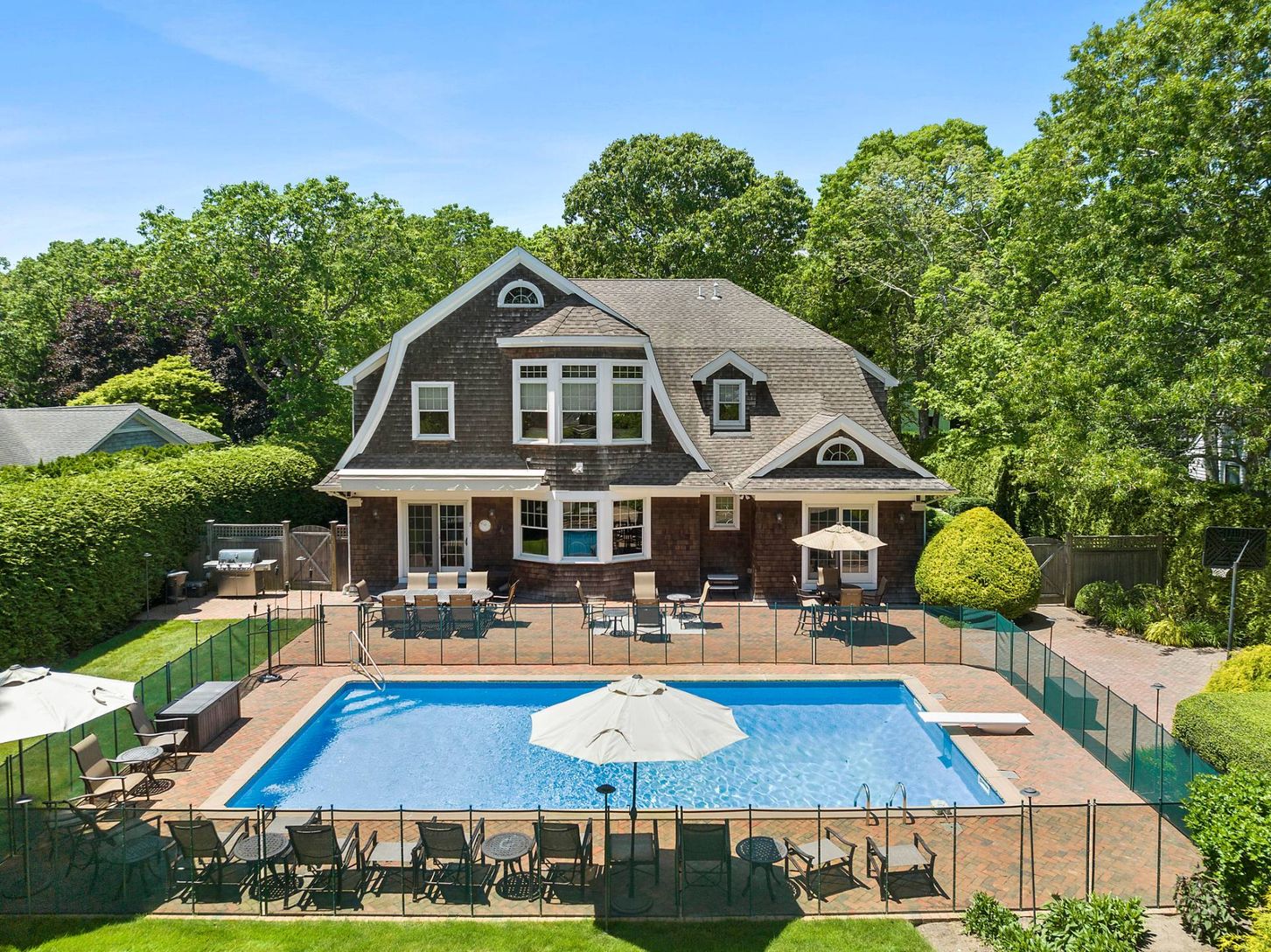 124 Beach Rd In Westhampton Beach | Out East