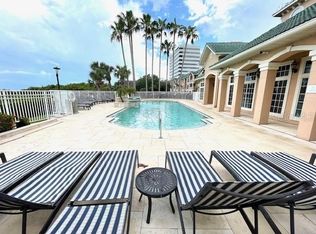 3202 Bay Club Cir, Tampa, FL 33607