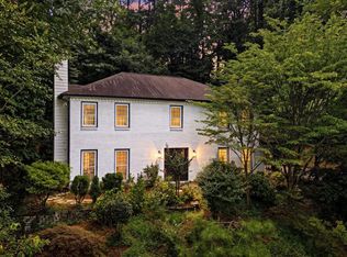 526 Jasmine Ct, Norcross, GA 30093