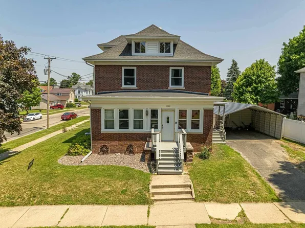 1600 15th Avenue, Monroe, WI 53566