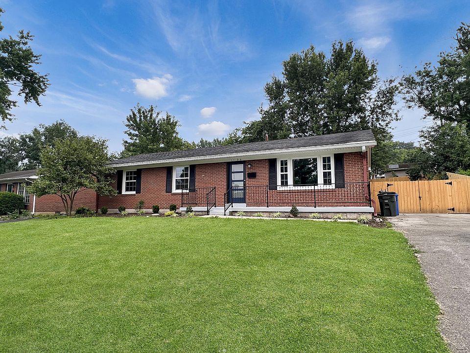 1136 Gainesway Dr, Lexington, KY 40517 MLS 23012373 Zillow