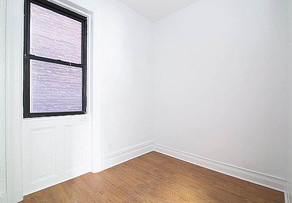 5th image of 174 W 109th St #3E