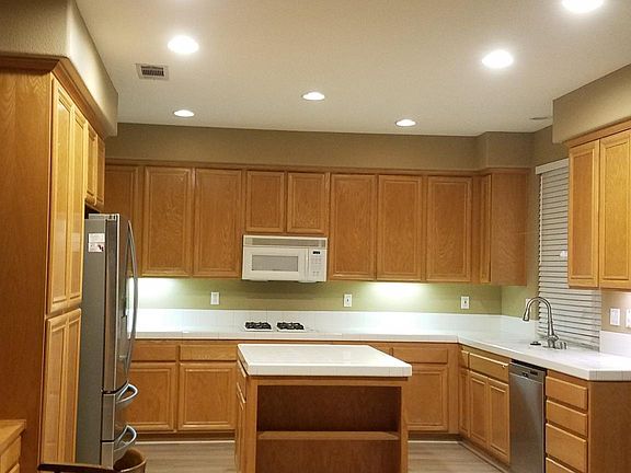 2nd image of 3222 Rancho Quartillo