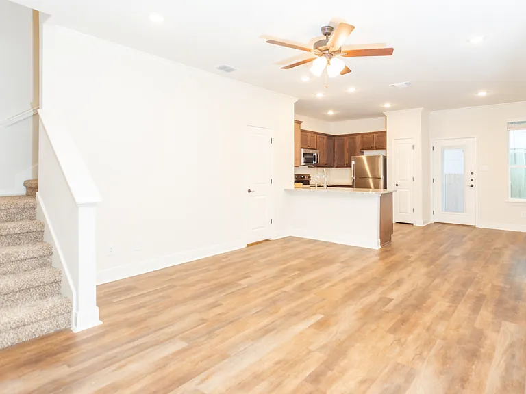 10351 Lynwood Br #102 — Photo 6