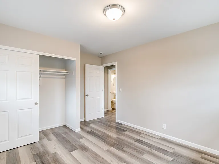 502 E Merrill Ave #8 — Photo 10