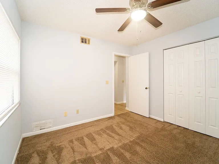 23 Catalonia Ct — Photo 19