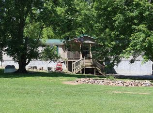 17508 Dreamers Ln, Glade Spring, VA 24340