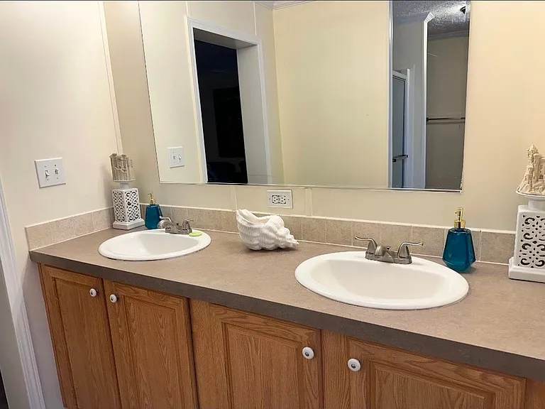 2115 Bent Oak Ct — Photo 15